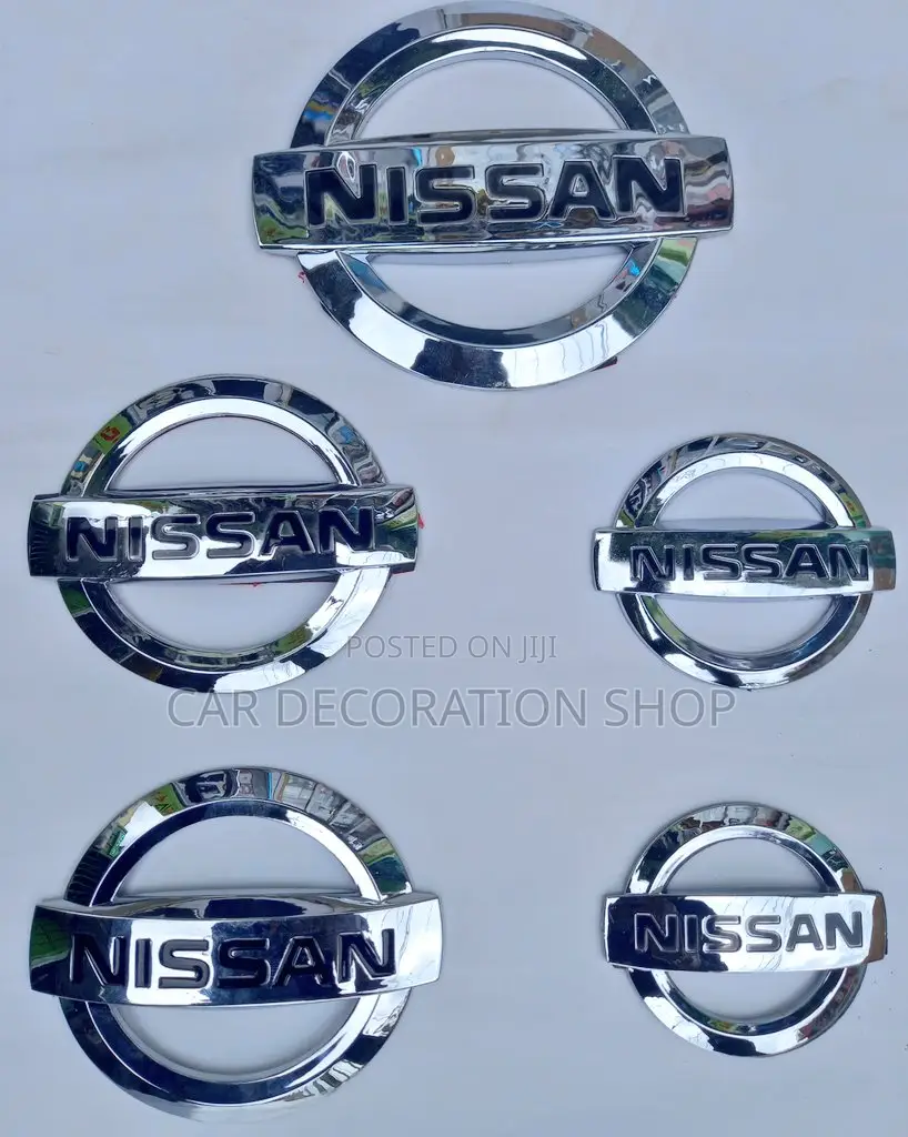 Different Sizes Nissan Logos