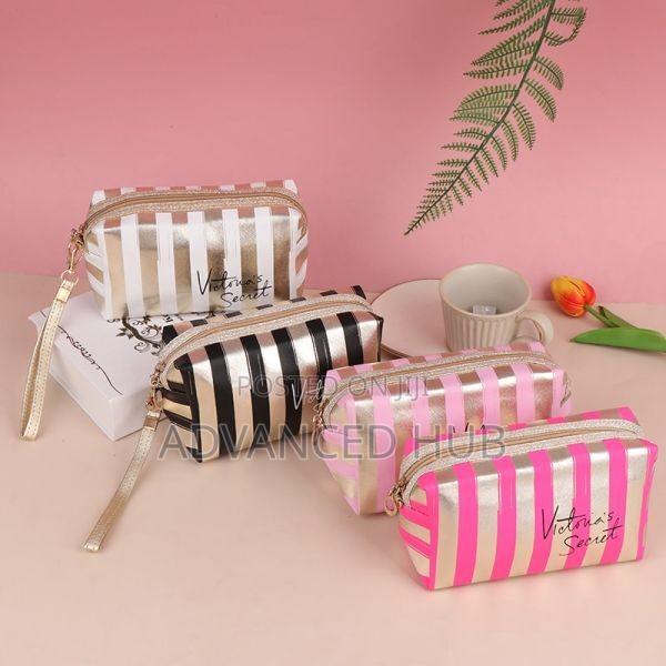 Make Up/Cosmetics Bag
