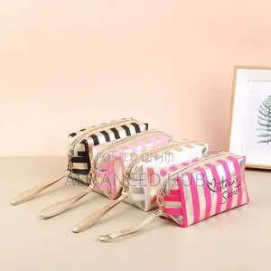 Make Up/Cosmetics Bag