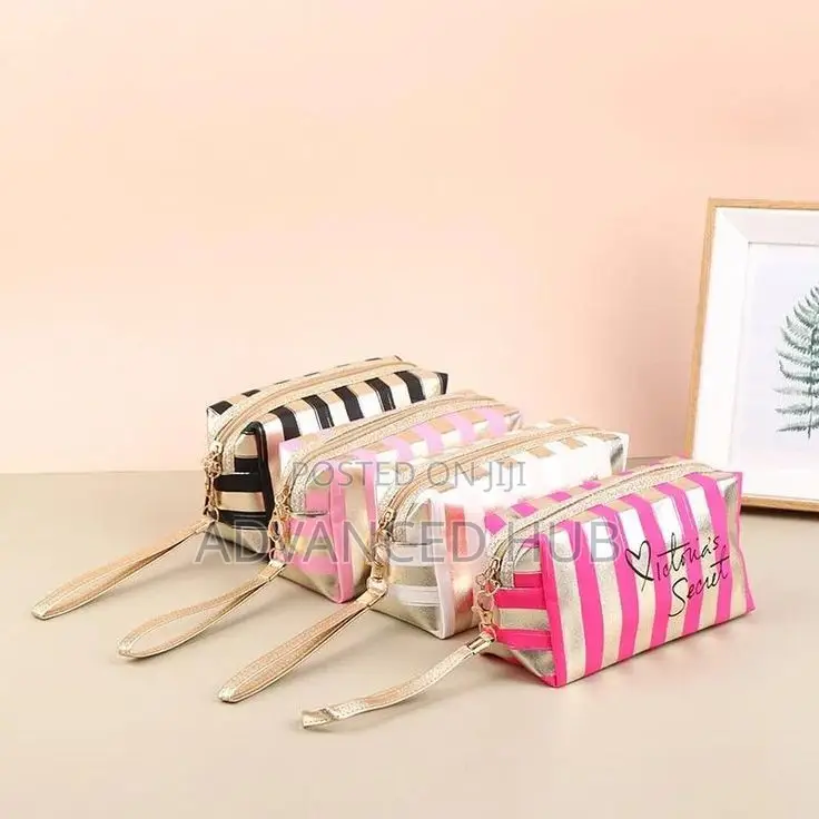 Make Up/Cosmetics Bag