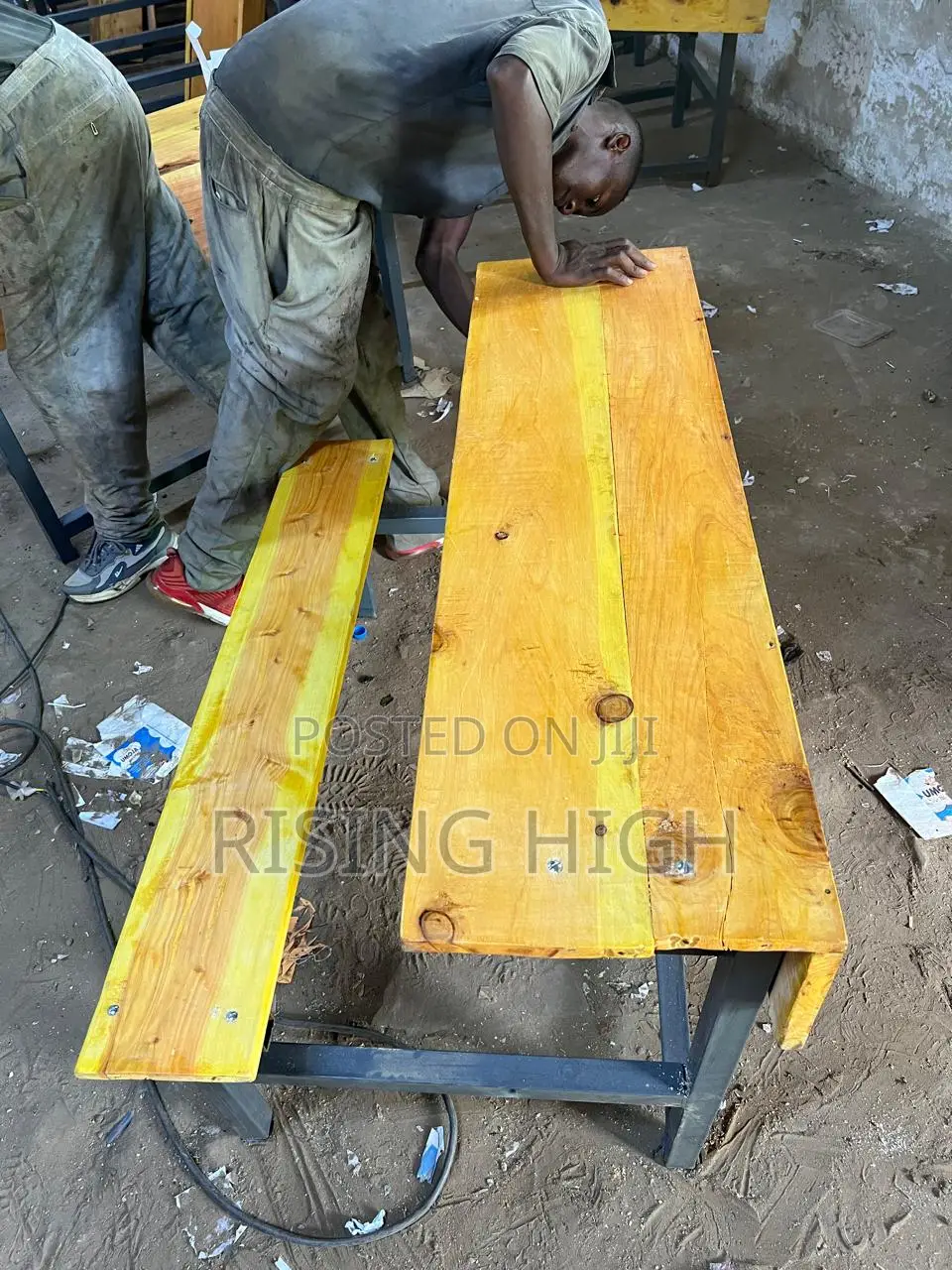 4FT Quality Tripple Open Desk