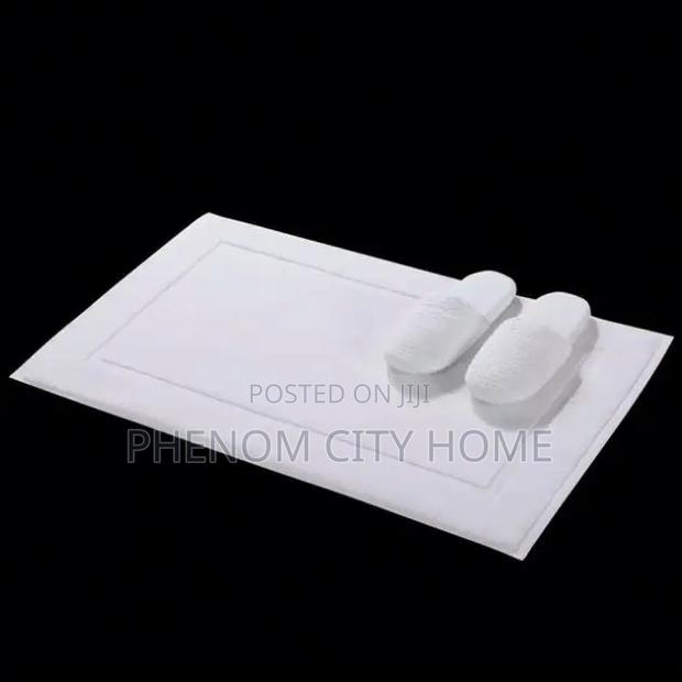 Towel Floor Bathmats - thumbnail 2
