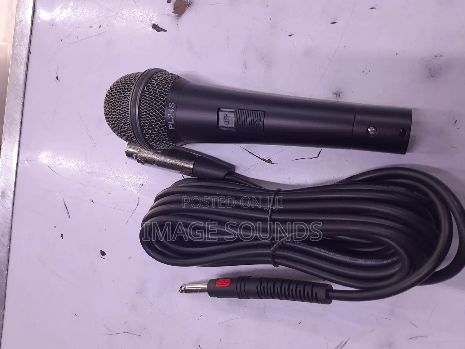 EV Corded/Wired Mic (Pl24s) CLEARANCE SALE