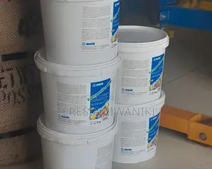 Mapei Lamposilex/ Water Plug. *