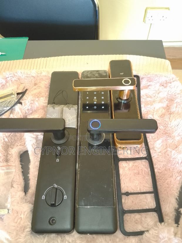 Modern Convenience RFID Integration Biometric Tuya Wifi Lock - main view