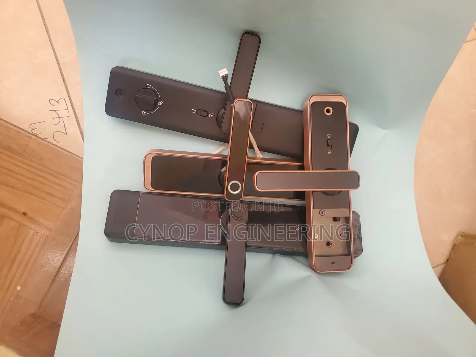 Smart Lock Biometric Reader for Hotels and Offices