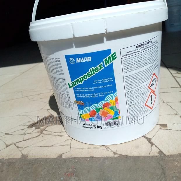 Water Plug Mapei Lamposilex Me