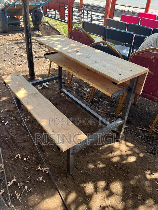Quality Top 4FT Tripple Open Desk . - main view
