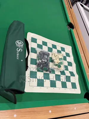 High Quality Chess Set .