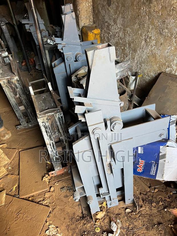 High Brick Interlocking Machine - main view