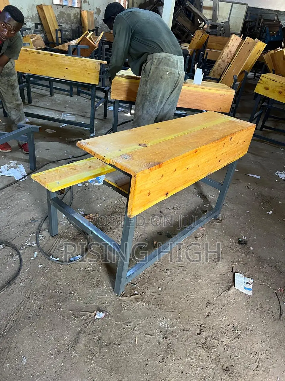 Superior Quality 4FT Tripple Open Desk.