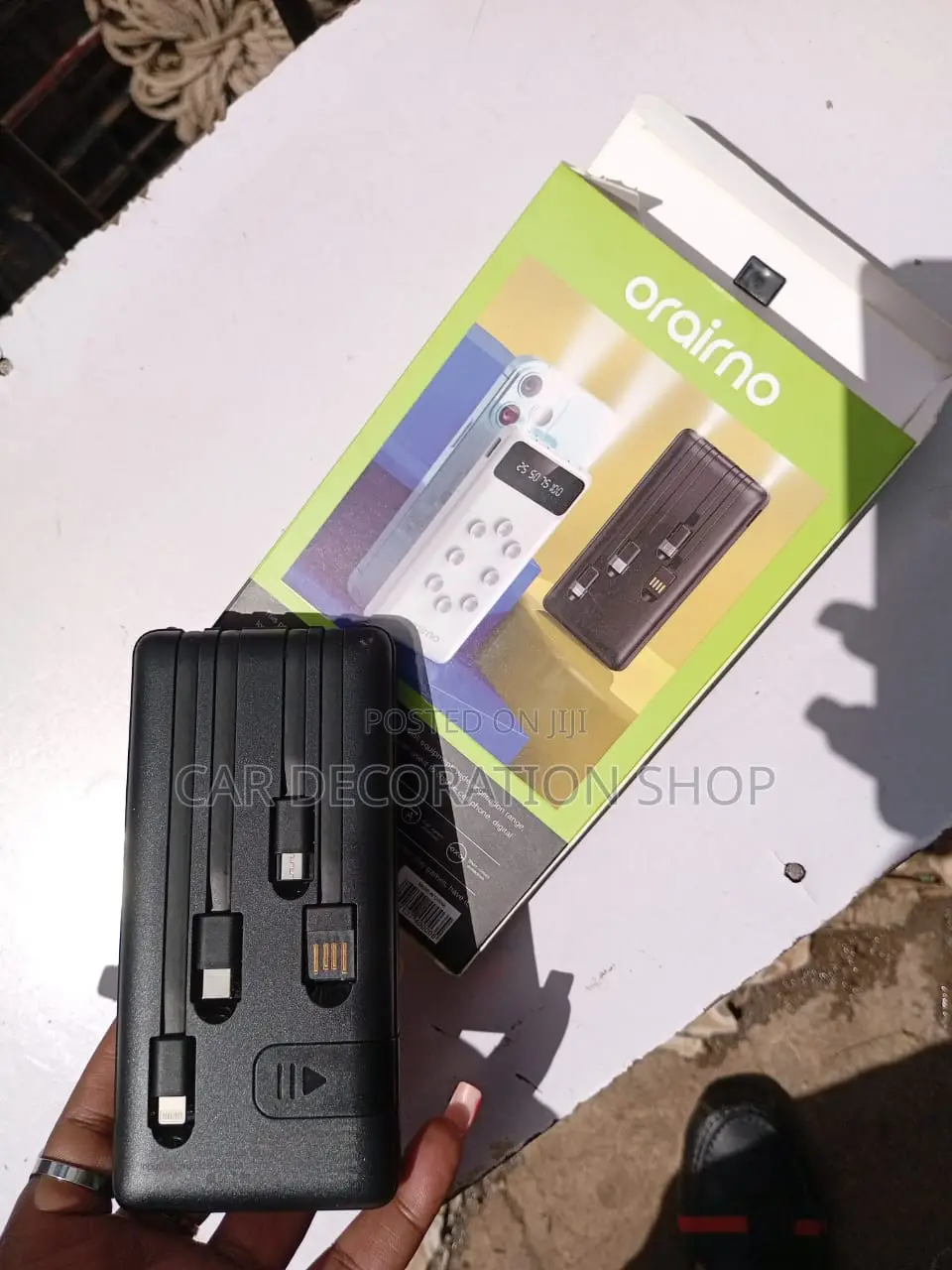 30000mah 4 Cables Phone Powerbank