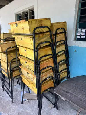 Best Quality High School Lockers and Chairs.
