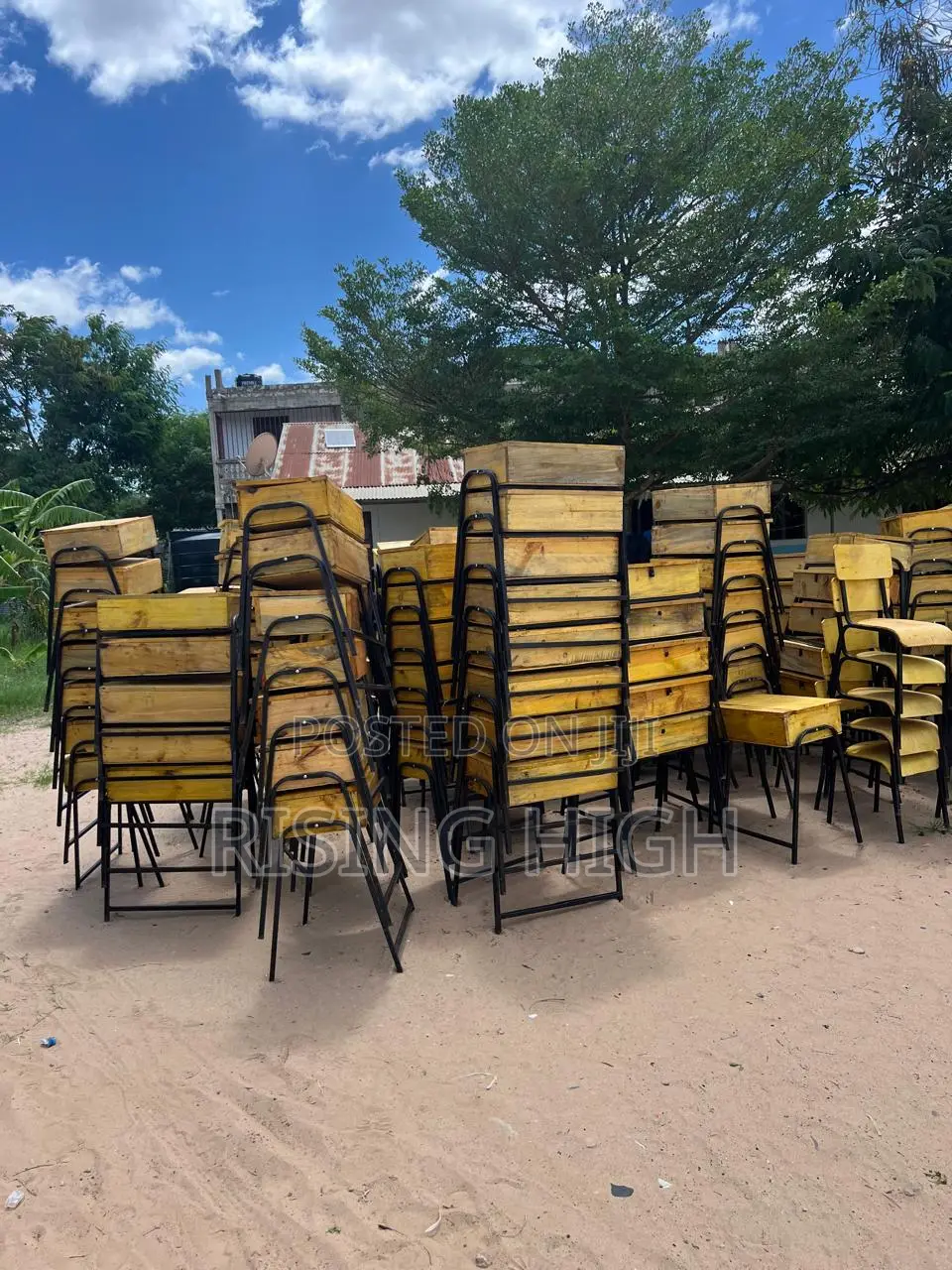 Unique Durable High School Lockers and Chairs.