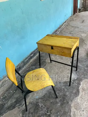 Long-Lasting Quality High School Lockers and Chairs