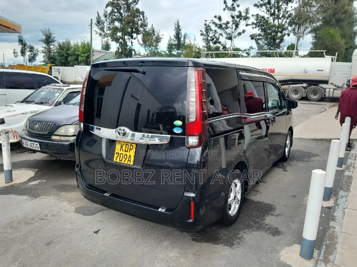 Toyota Noah Newshape Available 4 Carhire /Car Rental