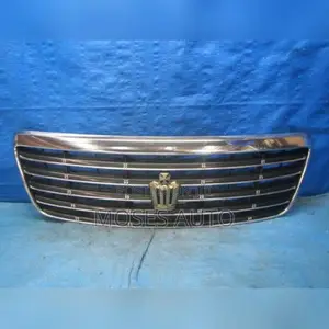 Crown 2005-2010 Grill