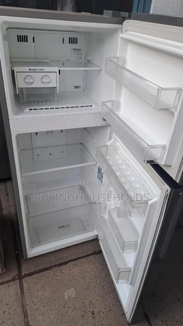 LG 230L No Frost Fridge - thumbnail 4