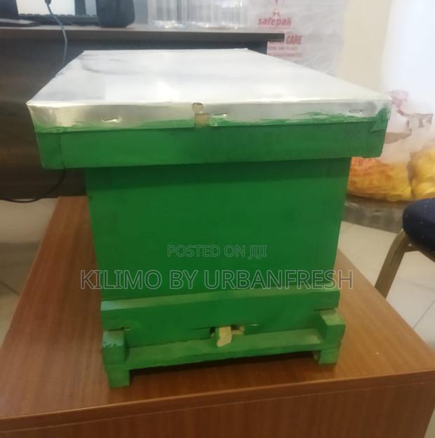 Kenya Top Bar Hive - thumbnail 3