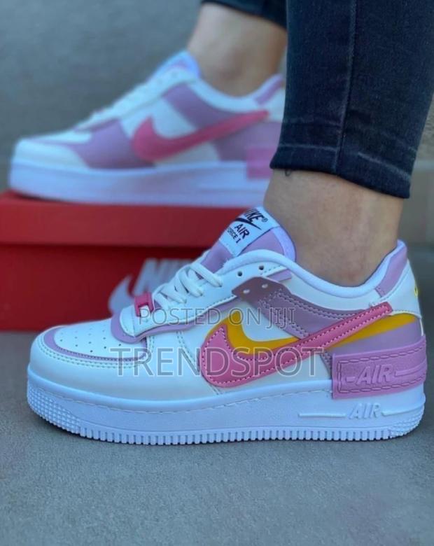 Af1 Shadow 
Sizes 37-42
2600/=