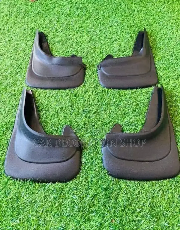 4pcs Universal Fit Rubber Mudflaps