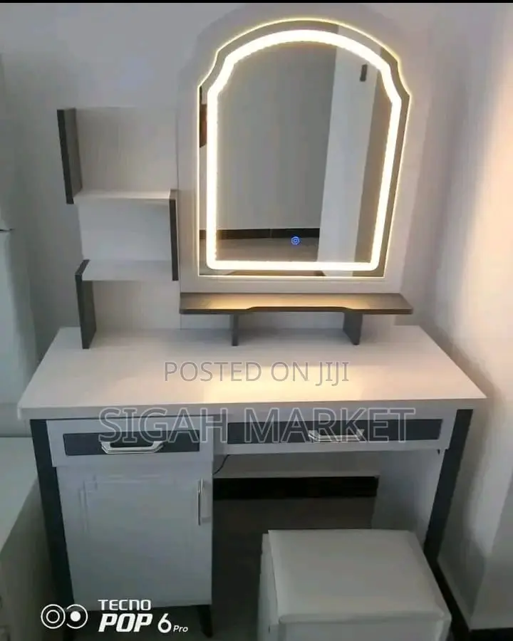 Dressing Table Dressing Table Dressing Table