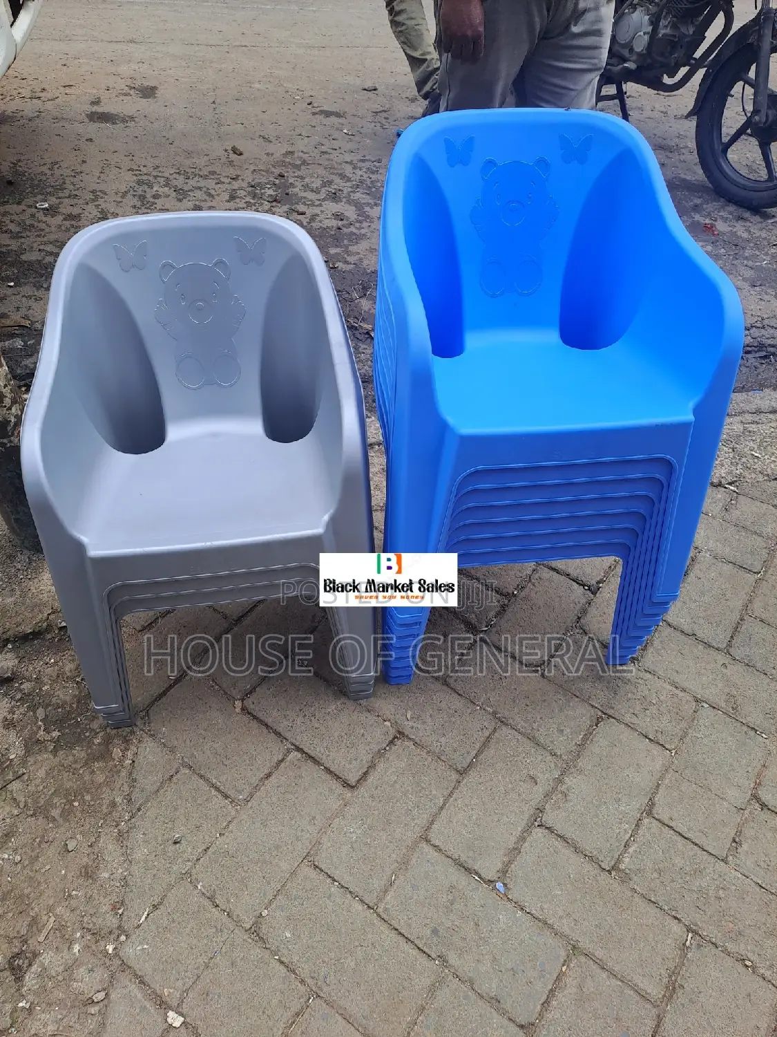 Strong and Comfortable Kids Plastic Chair