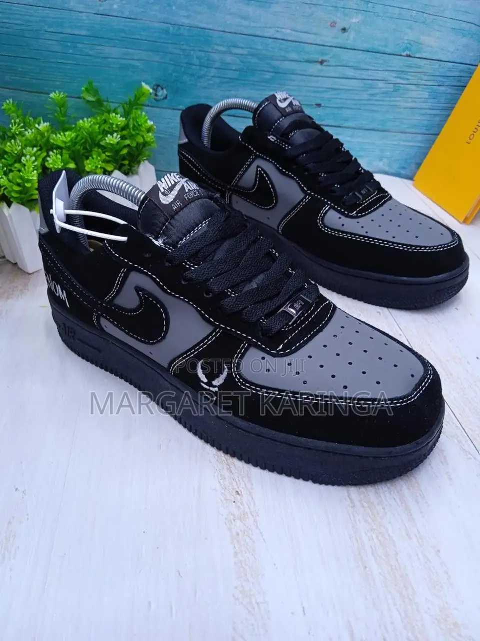 Nike Sneakers