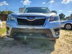 Subaru Forester 2.5i Touring AWD 2018 Silver