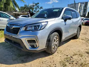 Subaru Forester 2.5i Touring AWD 2018 Silver