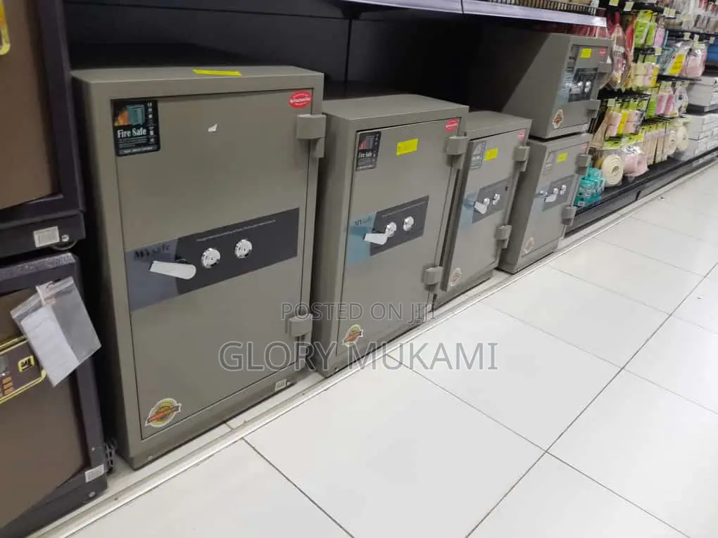 Safe Cash Box