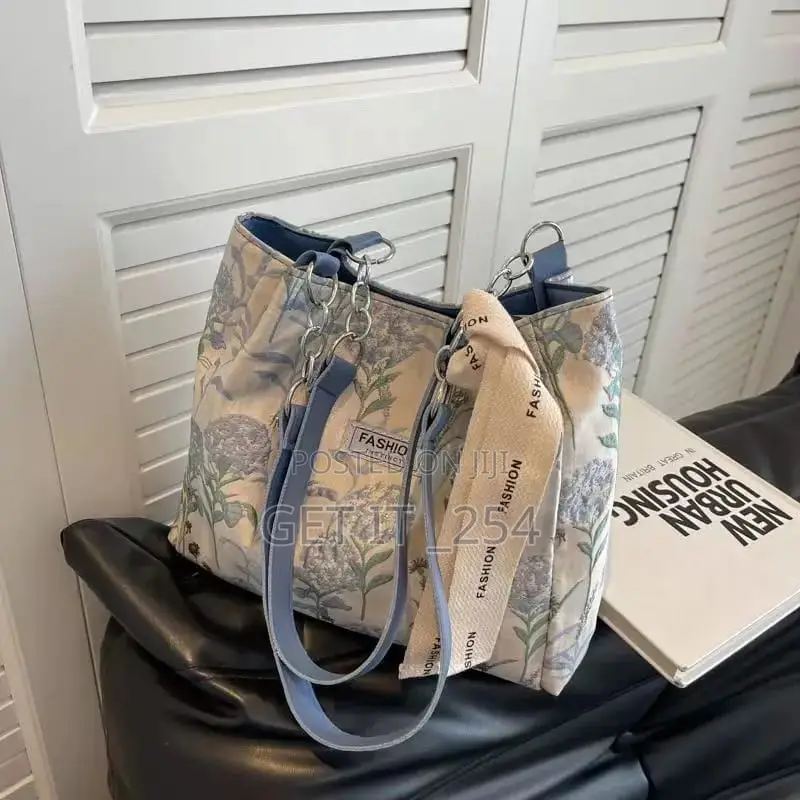*Jacquard Casual Tote Bag*
Size: 30*25*10cm
