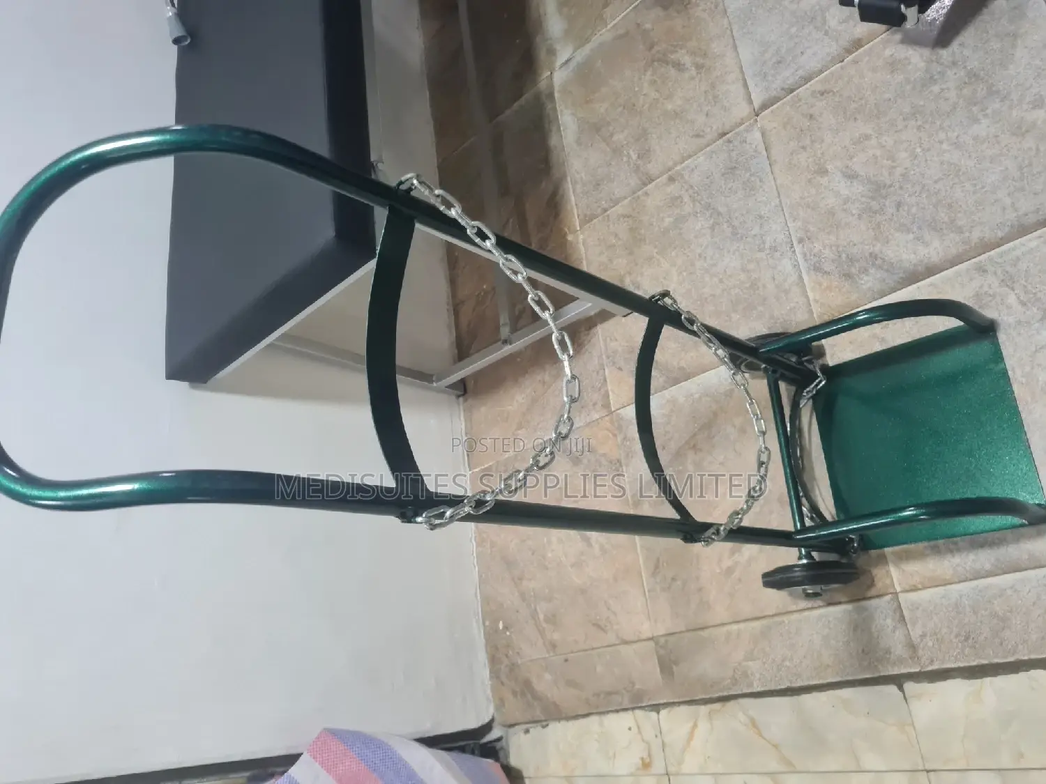 Oxygen Cylinder Trolley *