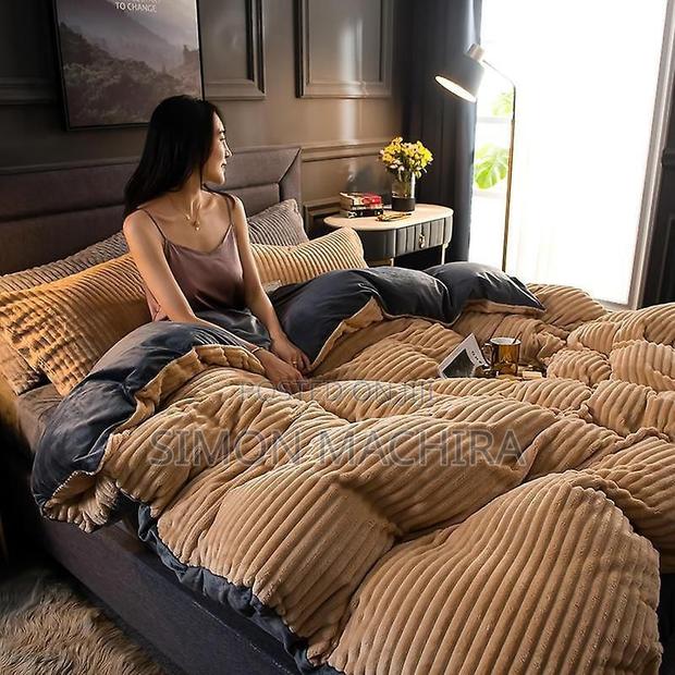 Velvet- Fleece Duvets - main view