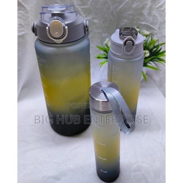 *3in1 Black Motivational Water Bottle* - main view