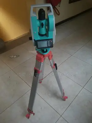 Theodolite Phonix E45