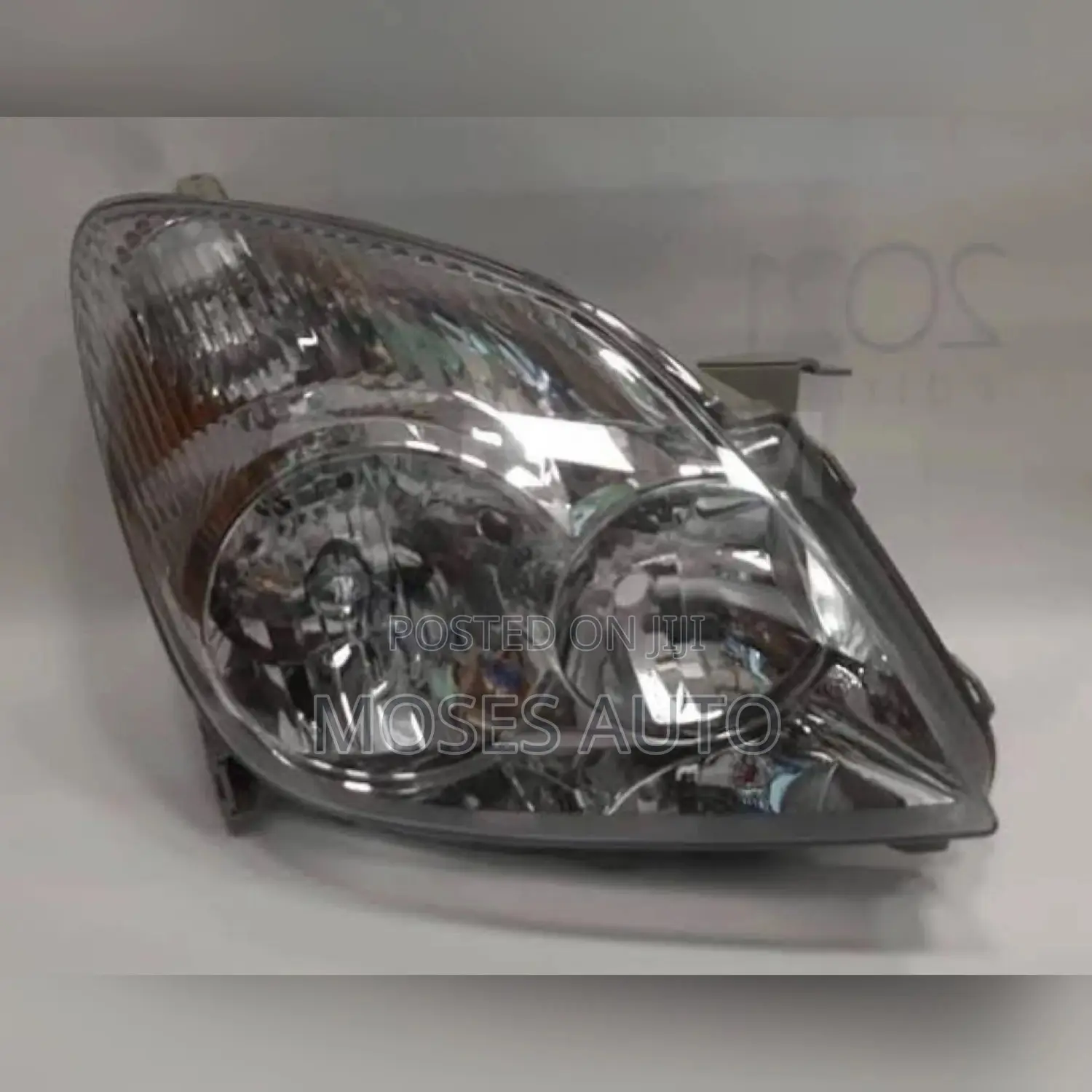Headlight Toyota Spacio