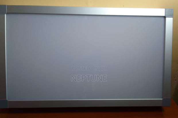 Double Sided X Ray Viewer.