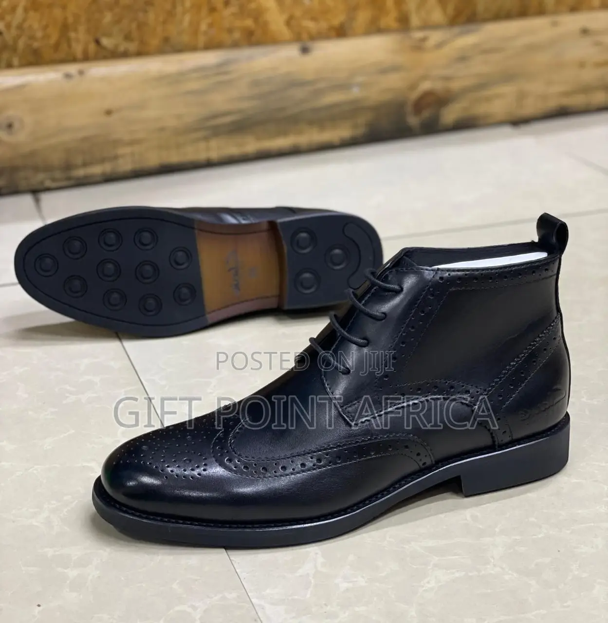 Official Leather Clarks Boots for Men