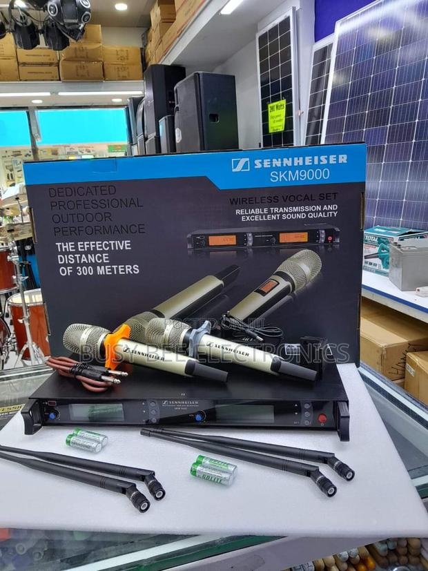 Dedicated Performance Professional Wireless Microphone - main view