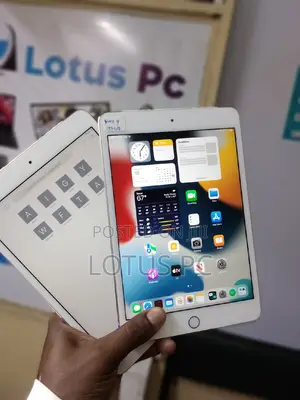 Apple iPad mini 4 32 GB Yellow