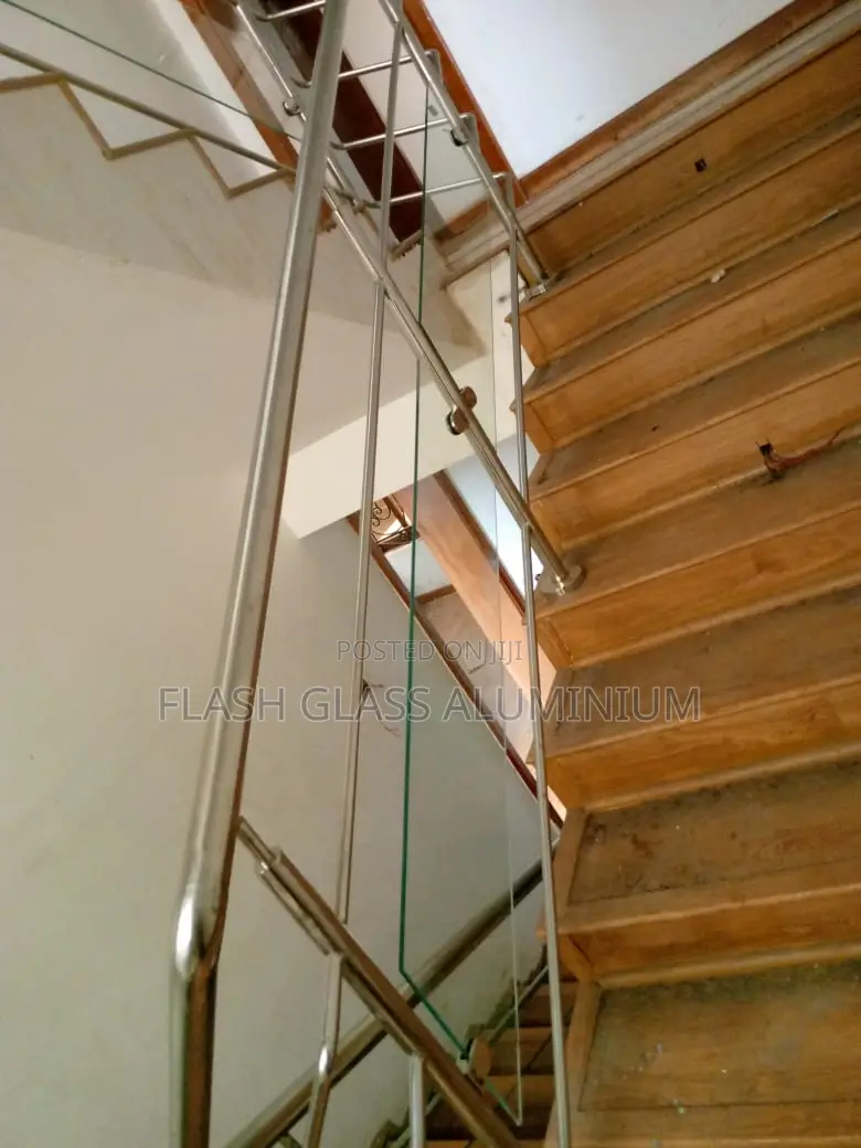 Custom Handrails in Stainless Steel
With Glass