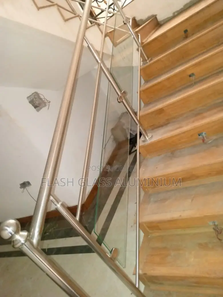 Custom Handrails in Stainless Steel
With Glass