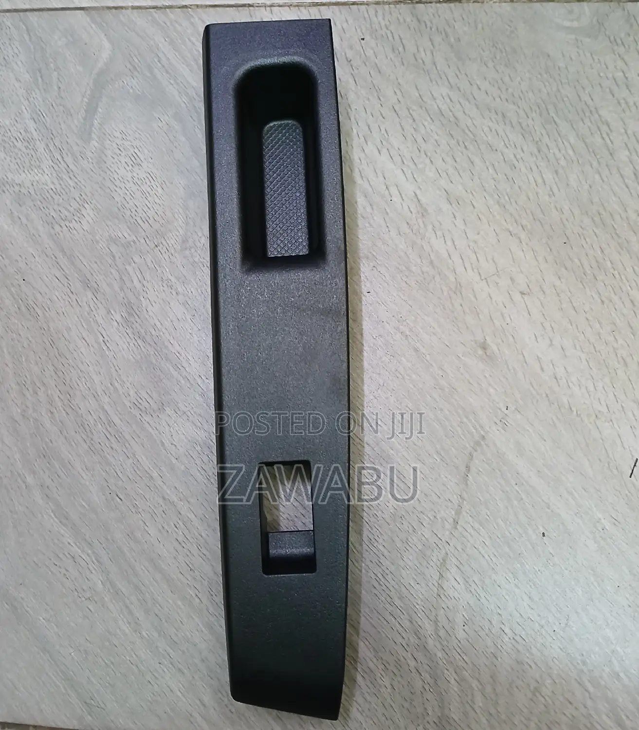 Vitz Jewela Rear Left Door Switch Cover (Back Left)