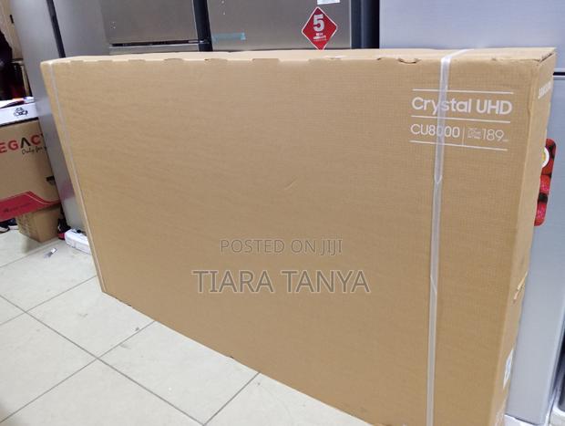 75" Samsung Crystal Uhd CU8000 SMART TV - thumbnail 3
