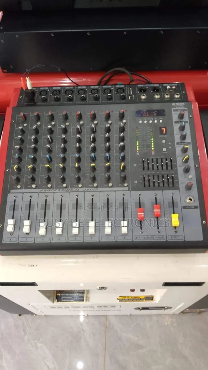 Rad 8channel Omax Powered Mixer