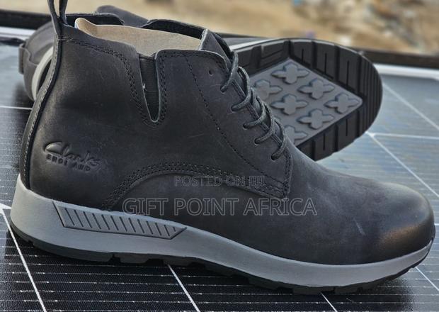 Clarks Boots for Men - thumbnail 3