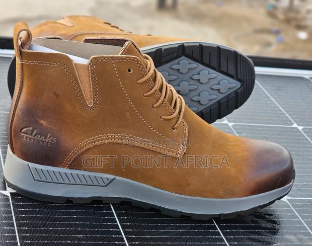 Clarks Casual Boots for Men - thumbnail 2