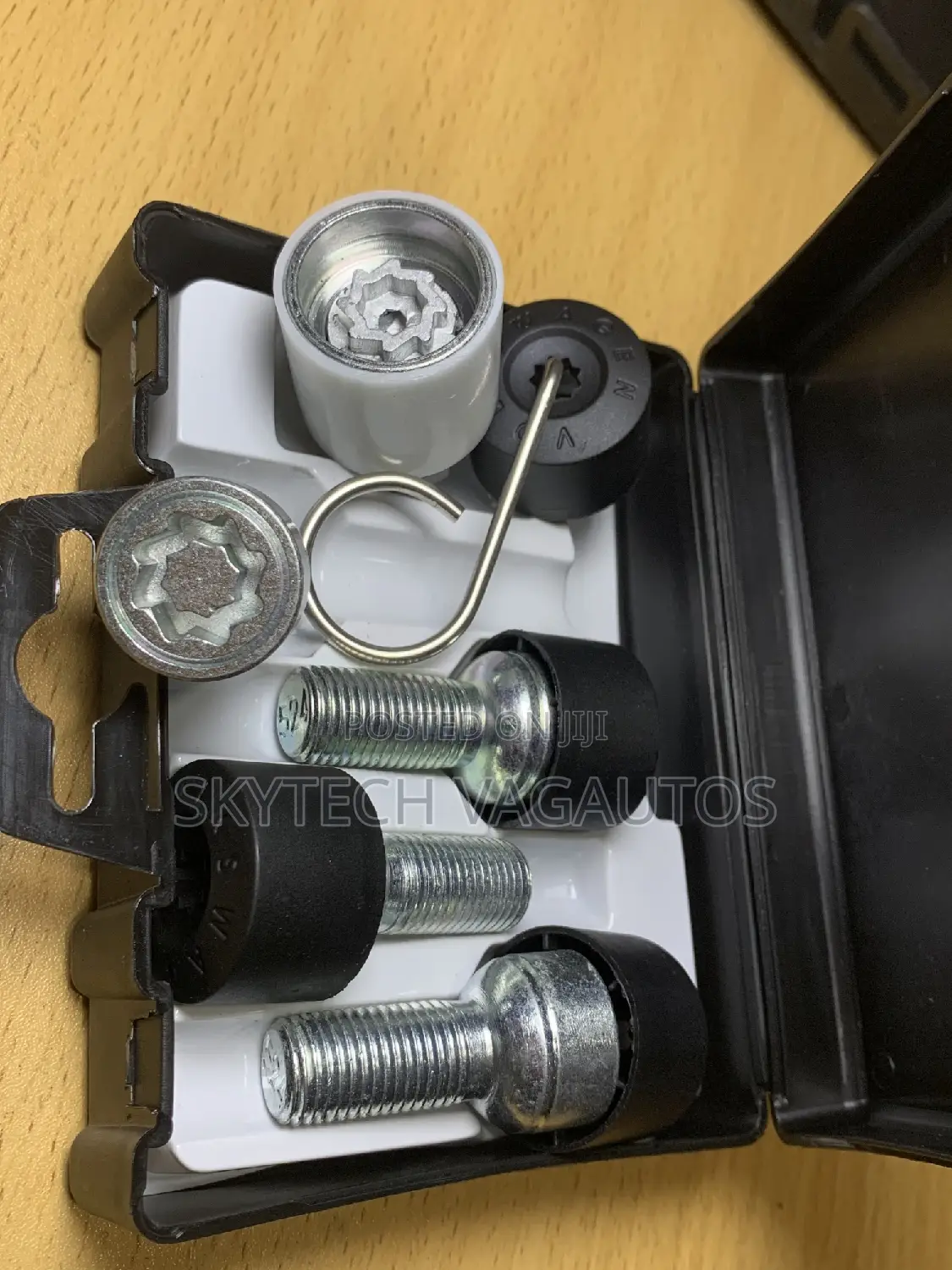 Volkswagen Golf 6, Golf, 5,Audi A3 Special Locknuts