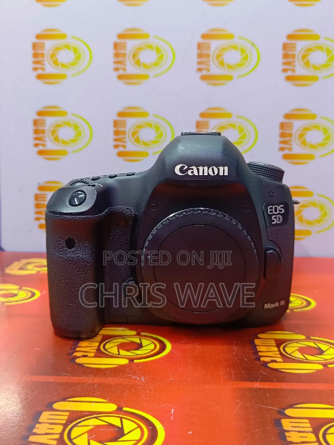 Canon 5d Mark Iii Shutter 4262 and Free 28-80mm Lens